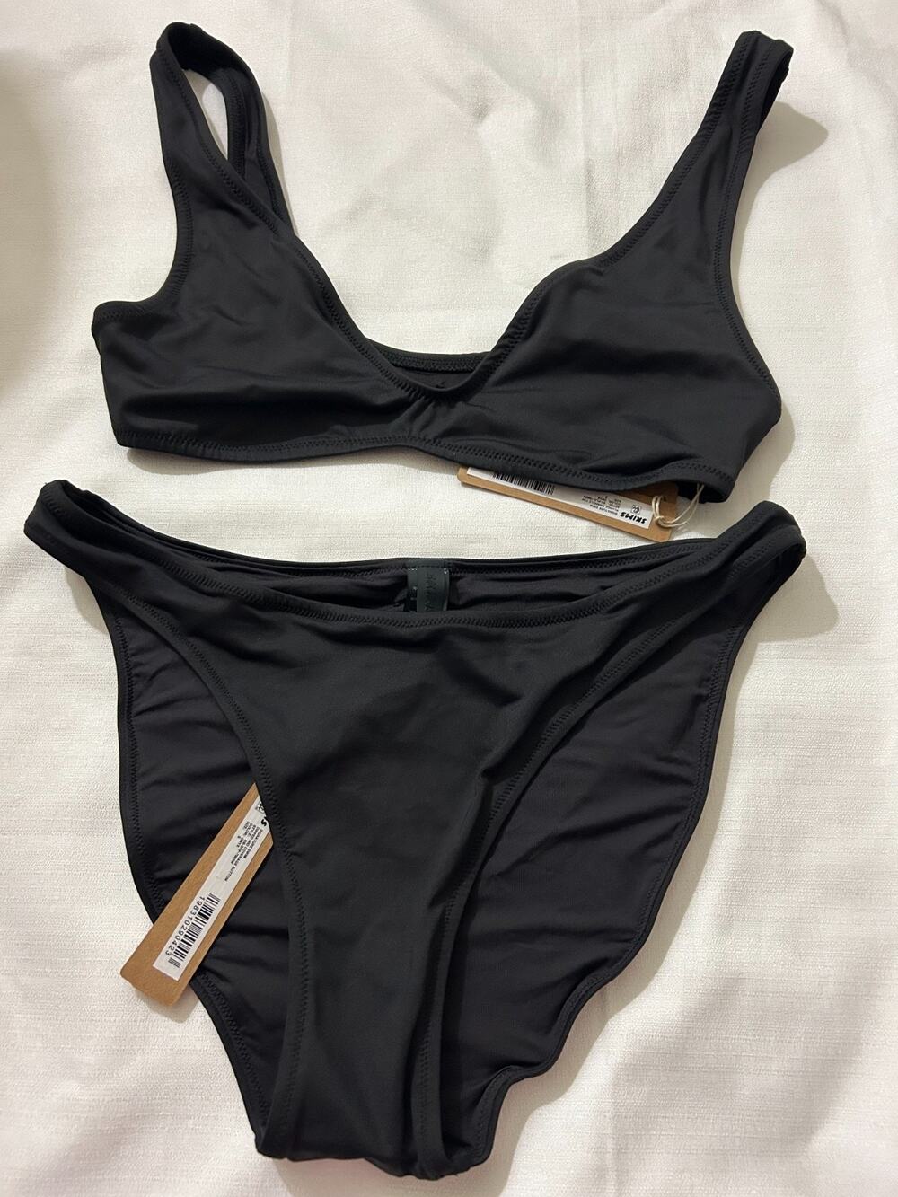 Skims NWT Signature Plunge Triangle Top & Mid Coverage Swim Bottoms Black Size S